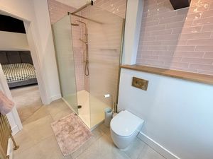 Photo 45- click for photo gallery